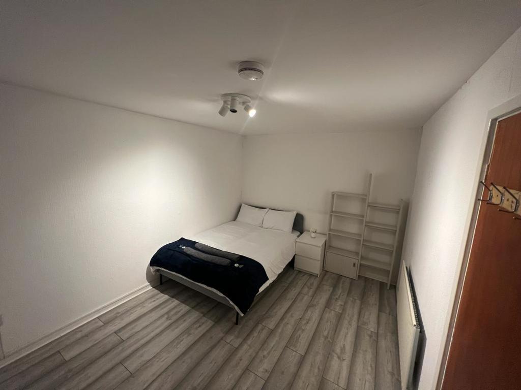 Indulge Hockley Hotel - With Free Front Parking - 10 Min Drive To Birmingham City Centre Bull Ring, Grand Central, Tesco Superstore, Primark & Commonwealth Games Exteriör bild